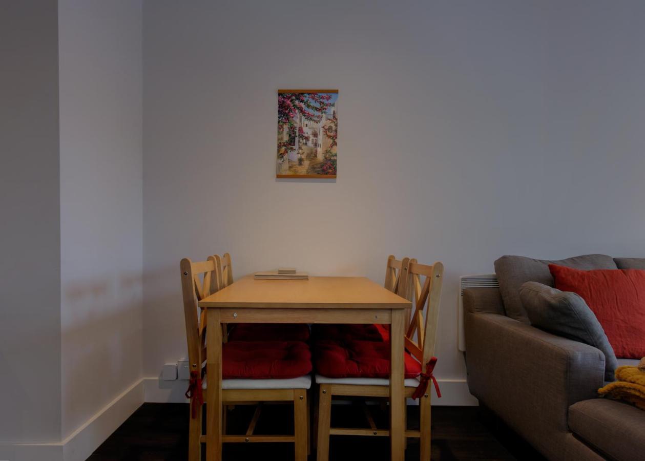 Gorgeous Spacious 2 Bed 2 Bath Apartment Leicester Exterior foto